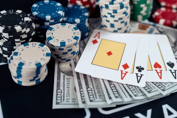 ayowd VIP Baccarat Suite